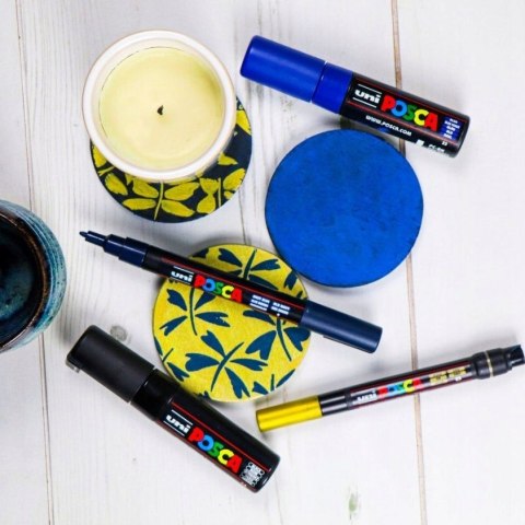 Marker z farbą plakatową Posca PC-8K, czerwony, Uni Marker z farbą plakatową Posca PC-8K, czerwony, Uni